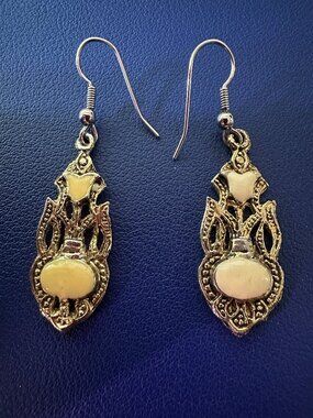 Victorian Revival / Bohemian-Style filigree Drop Earrings | Grandmacore